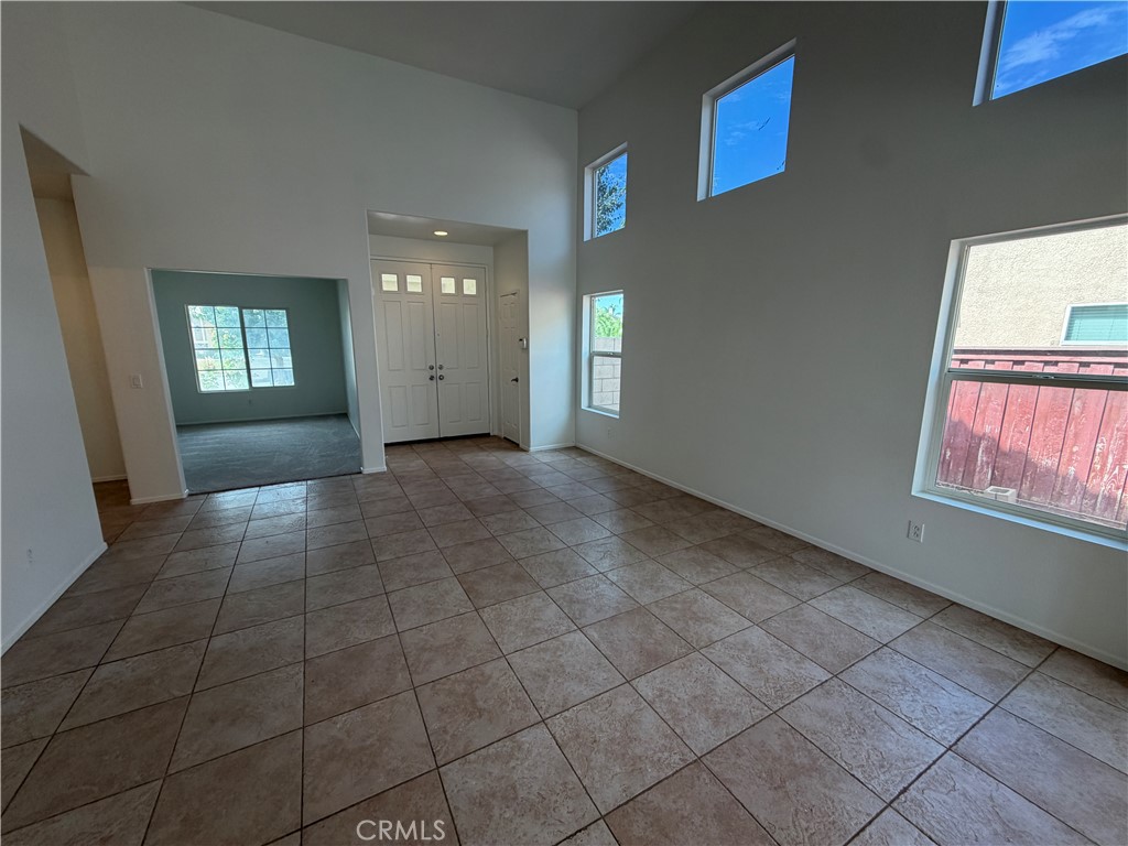 5180 Ravenstone Drive Property Photo 7