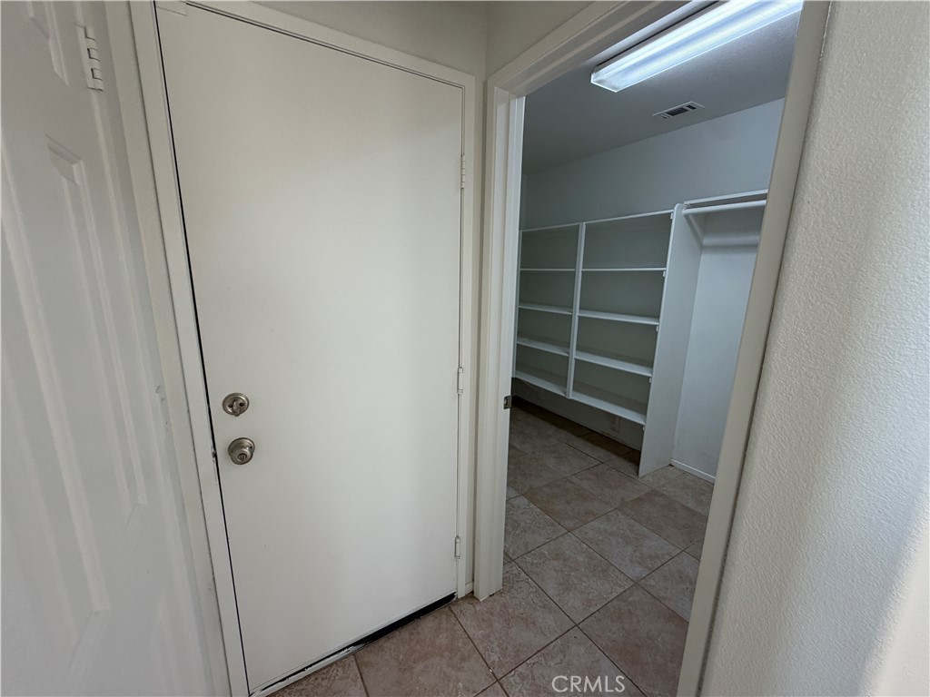 5180 Ravenstone Drive Property Photo 25