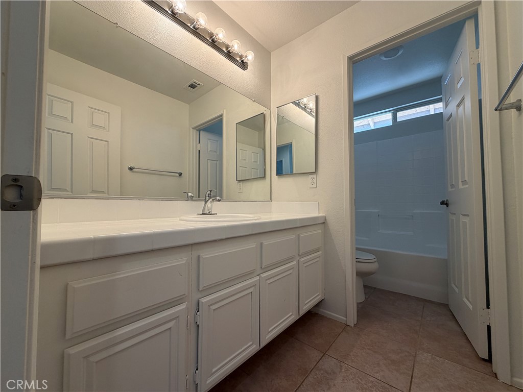 5180 Ravenstone Drive Property Photo 38