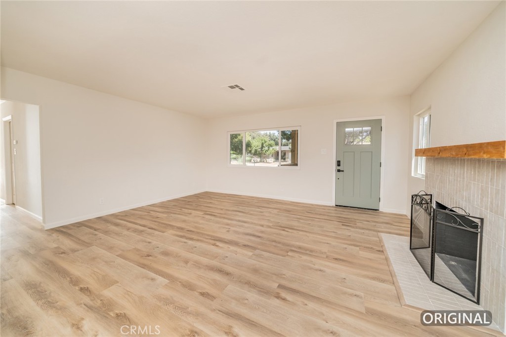 2586 Prospect Avenue Property Photo 5