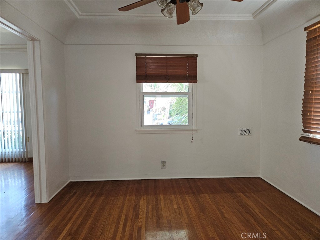 4043 W Avenue 40 Property Photo 5