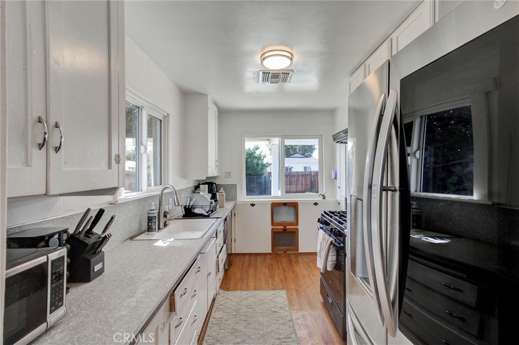 9359 Lomita Property Photo 12
