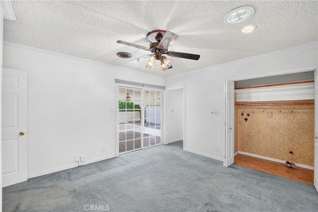 742 Irving Property Photo 28