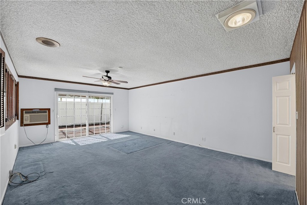 742 Irving Property Photo 32
