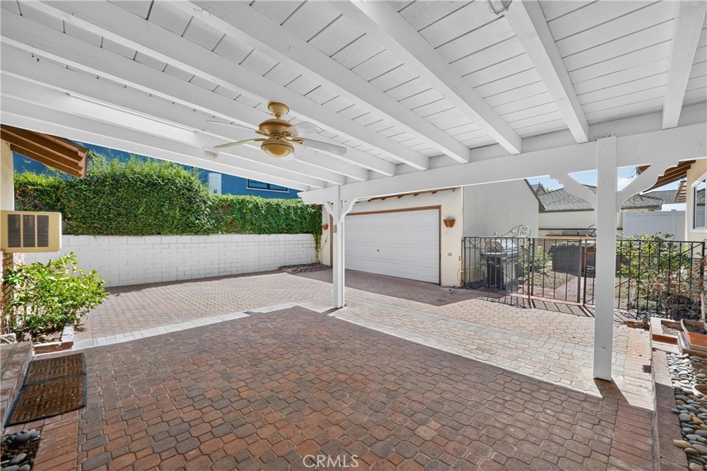 742 Irving Property Photo 44