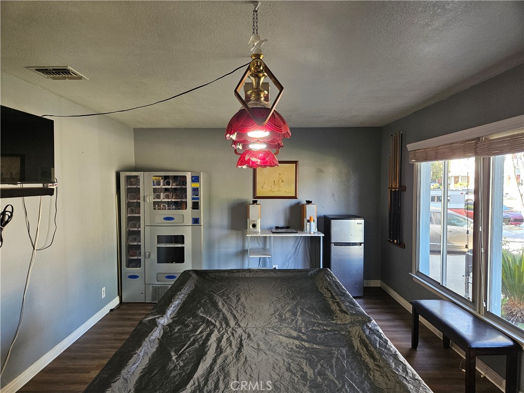1179 N Viceroy Avenue Property Photo 12