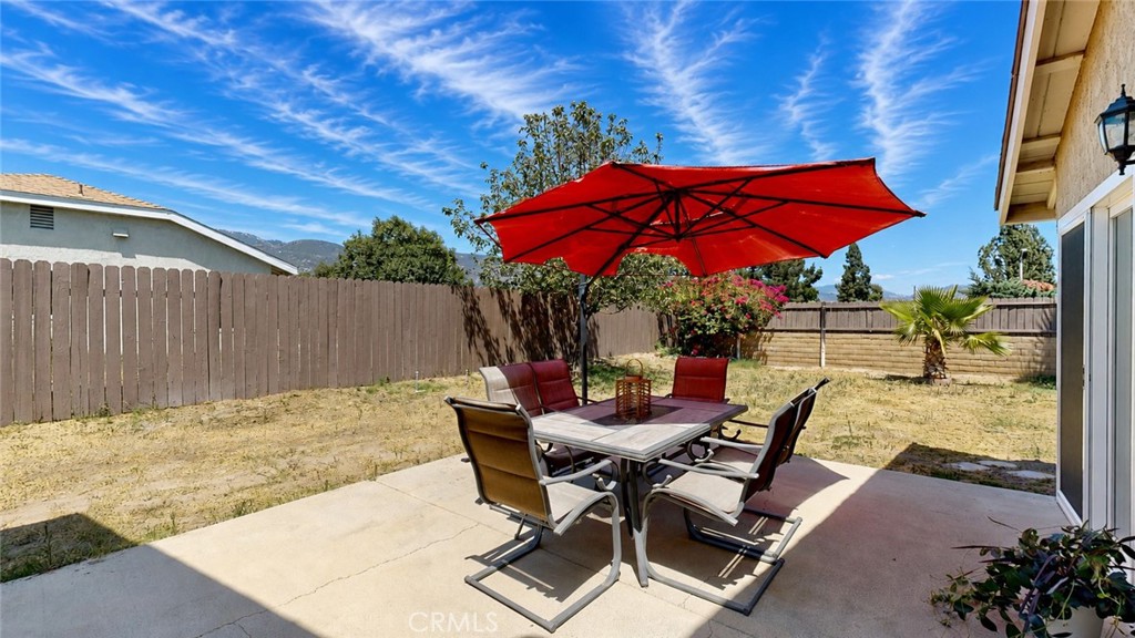 4973 Cambridge Property Photo 27
