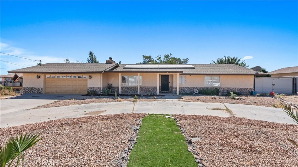 11443 Balsam Avenue Property Photo 3