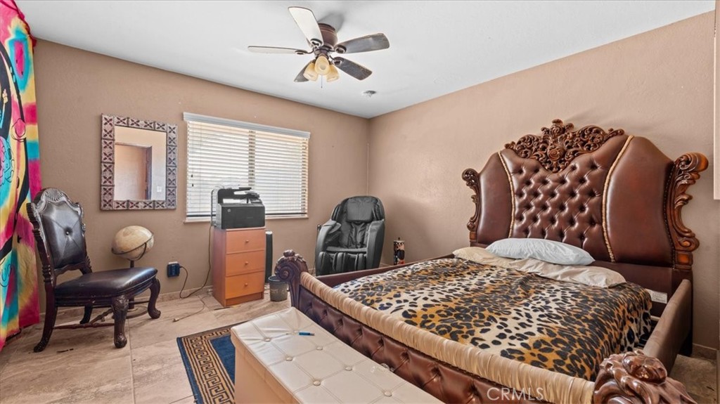 11443 Balsam Avenue Property Photo 21