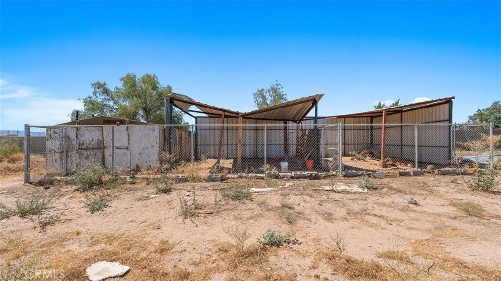 11443 Balsam Avenue Property Photo 27