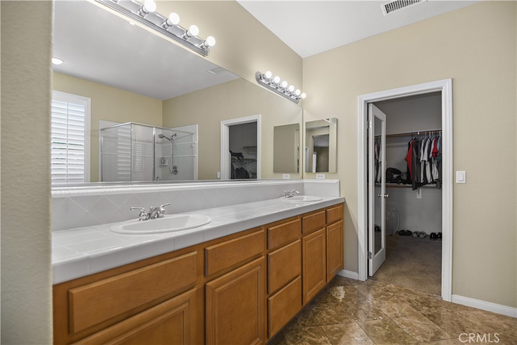 5876 Greyville Place Property Photo 14