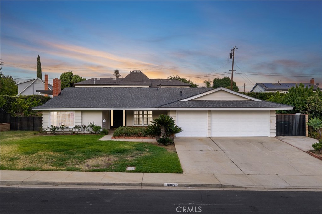 4832 Chamber Property Photo 1