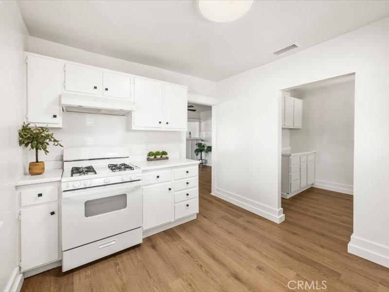 2408 2nd, 2130 G Street Property Photo 16