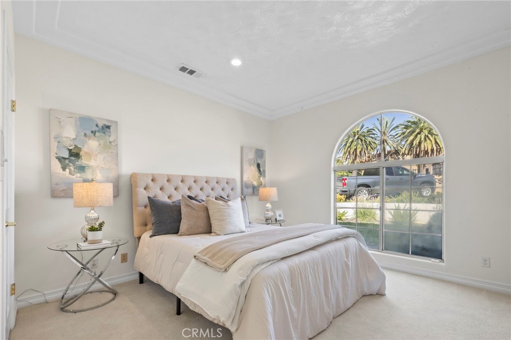 5072 Castle Court Property Photo 13