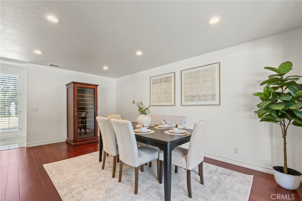 5072 Castle Court Property Photo 36