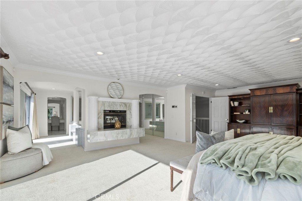 5072 Castle Court Property Photo 45