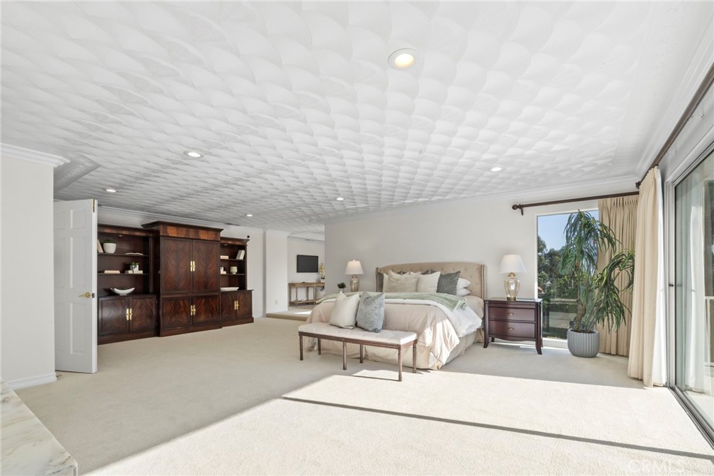 5072 Castle Court Property Photo 46
