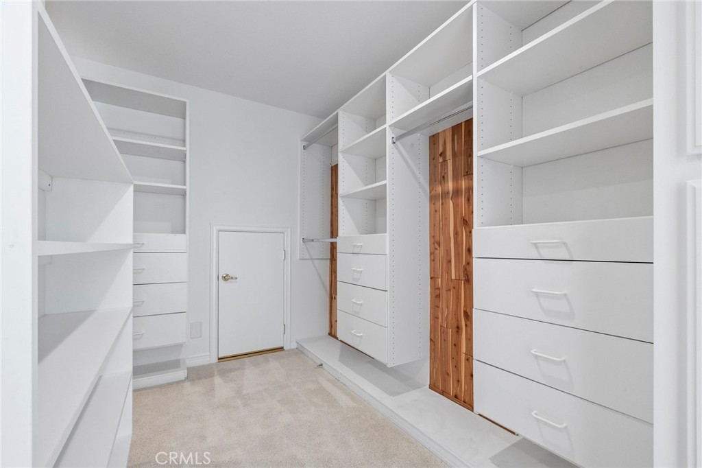 5072 Castle Court Property Photo 56