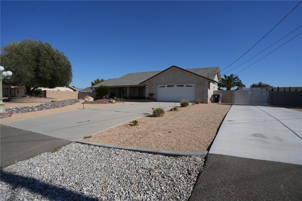 18895 Siesta Drive Property Photo 3