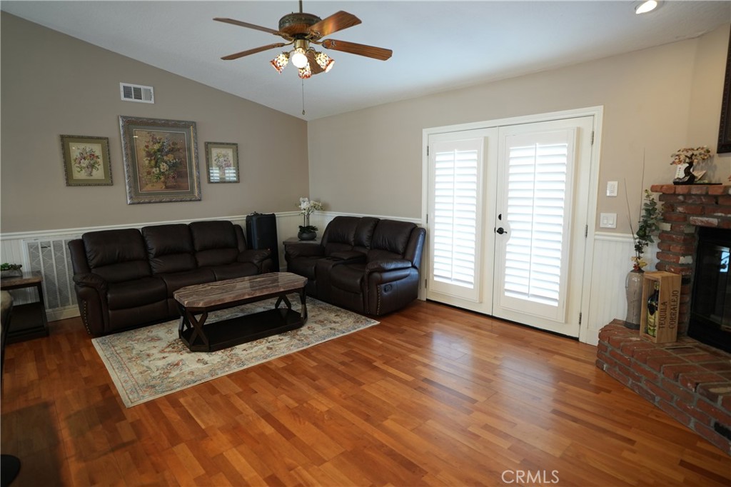 18895 Siesta Drive Property Photo 13