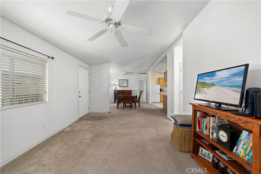1630 W Covina Boulevard 62 Property Photo 8
