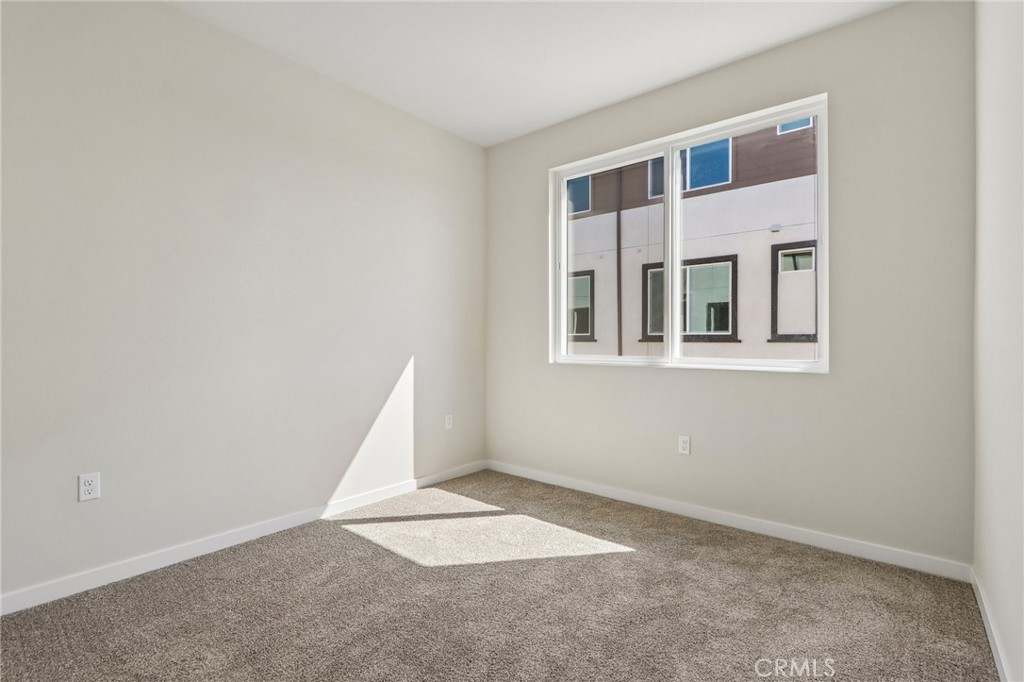 9563 Hannah Way Property Photo 17