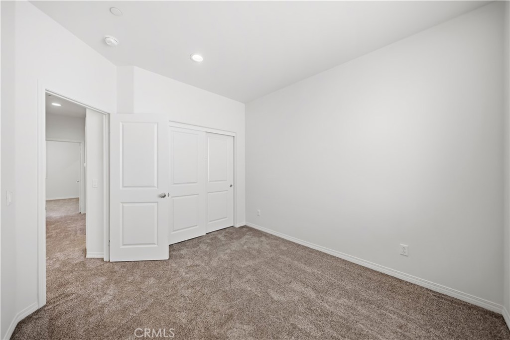 803 N Dalton Avenue 101 Property Photo 28