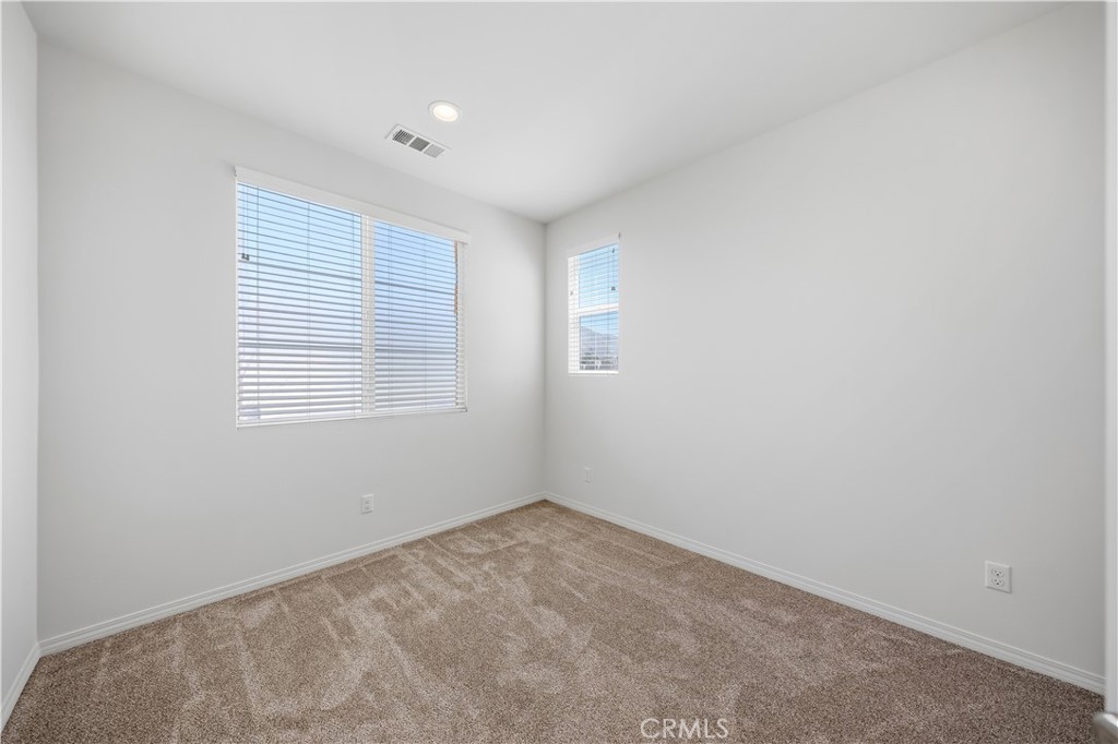 803 N Dalton Avenue 101 Property Photo 31