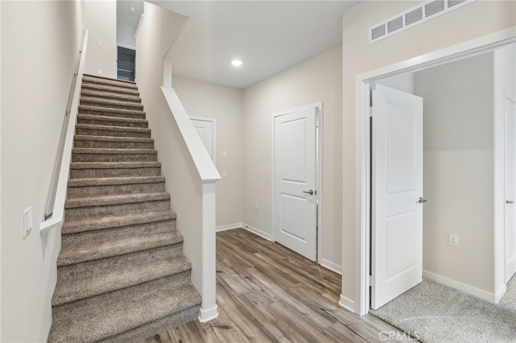 9549 Hannah Way Property Photo 15