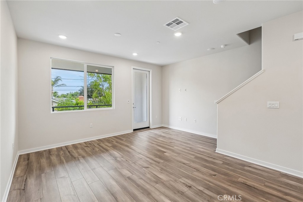 9549 Hannah Way Property Photo 17