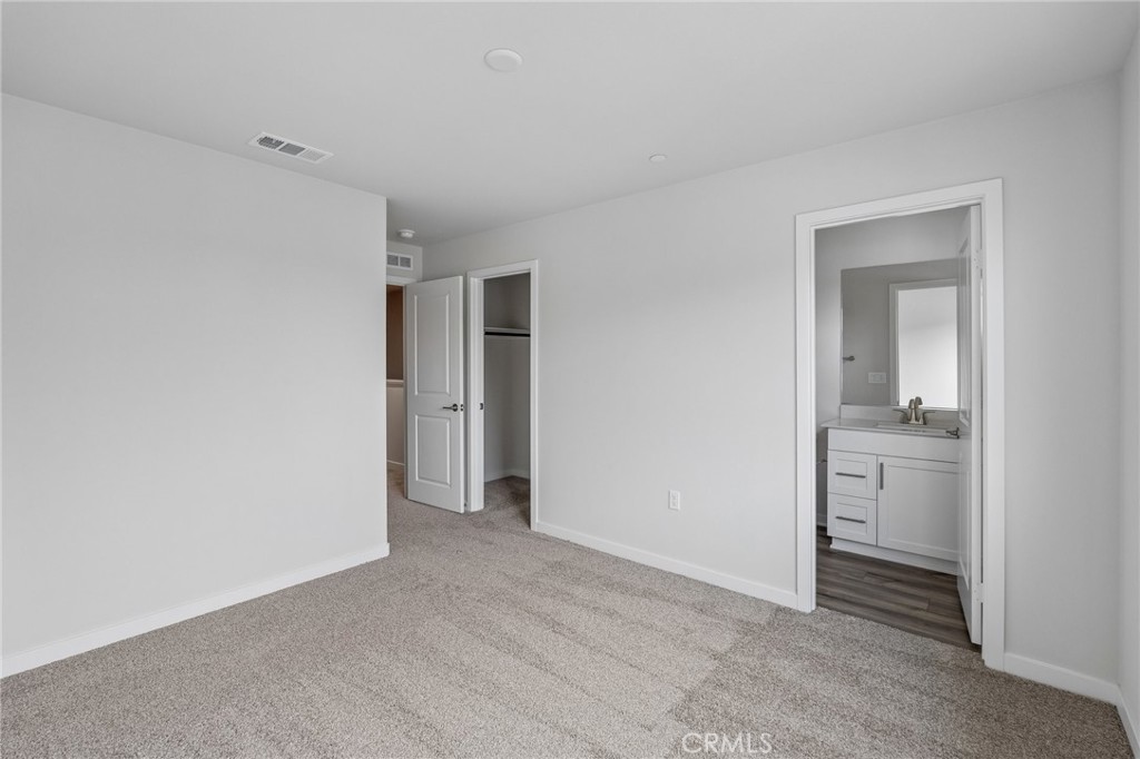 9549 Hannah Way Property Photo 29