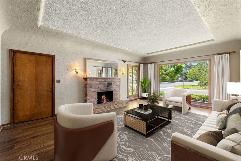 2509 I Property Photo 6