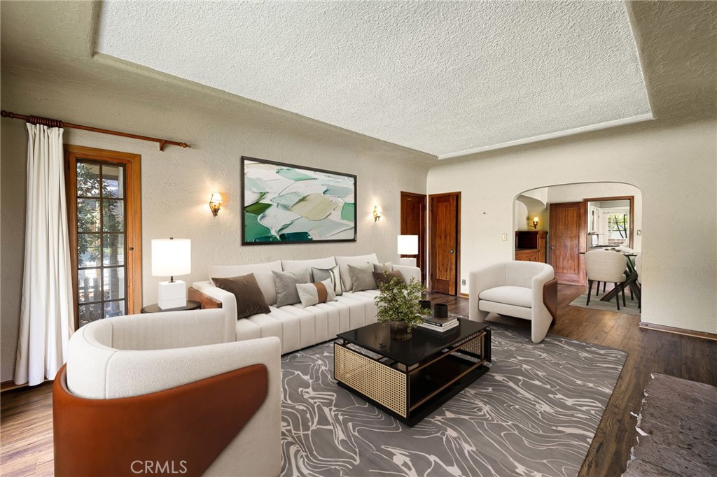 2509 I Property Photo 8