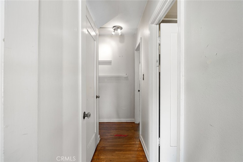 2509 I Property Photo 18