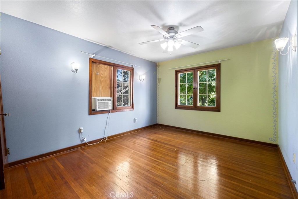 2509 I Property Photo 28
