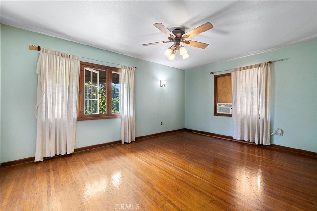 2509 I Property Photo 30