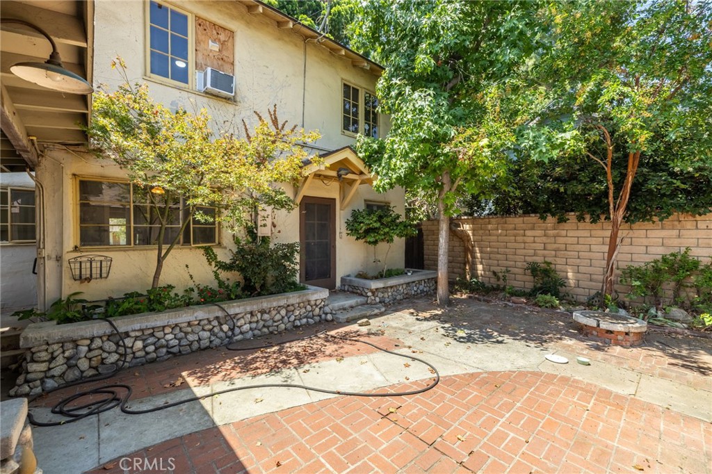 2509 I Property Photo 35