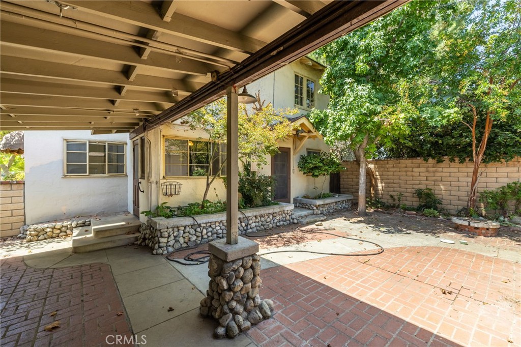 2509 I Property Photo 37