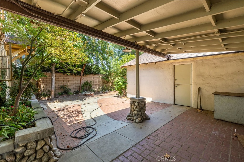 2509 I Property Photo 39