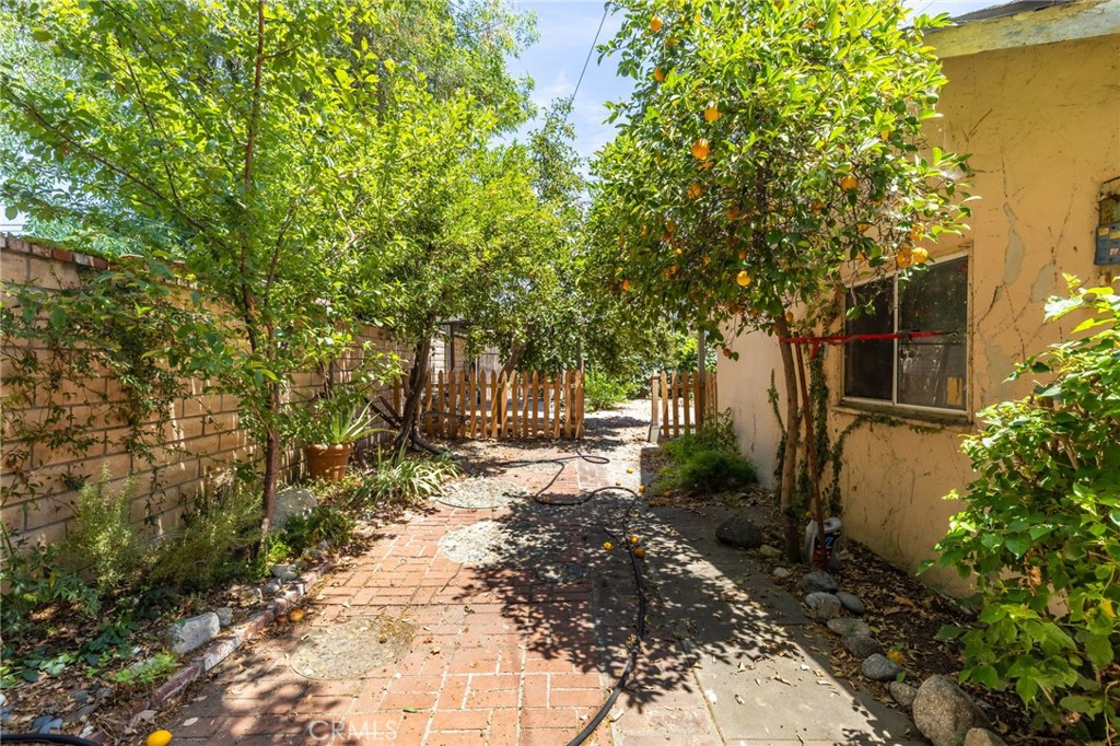 2509 I Property Photo 40