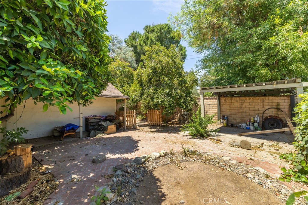 2509 I Property Photo 42