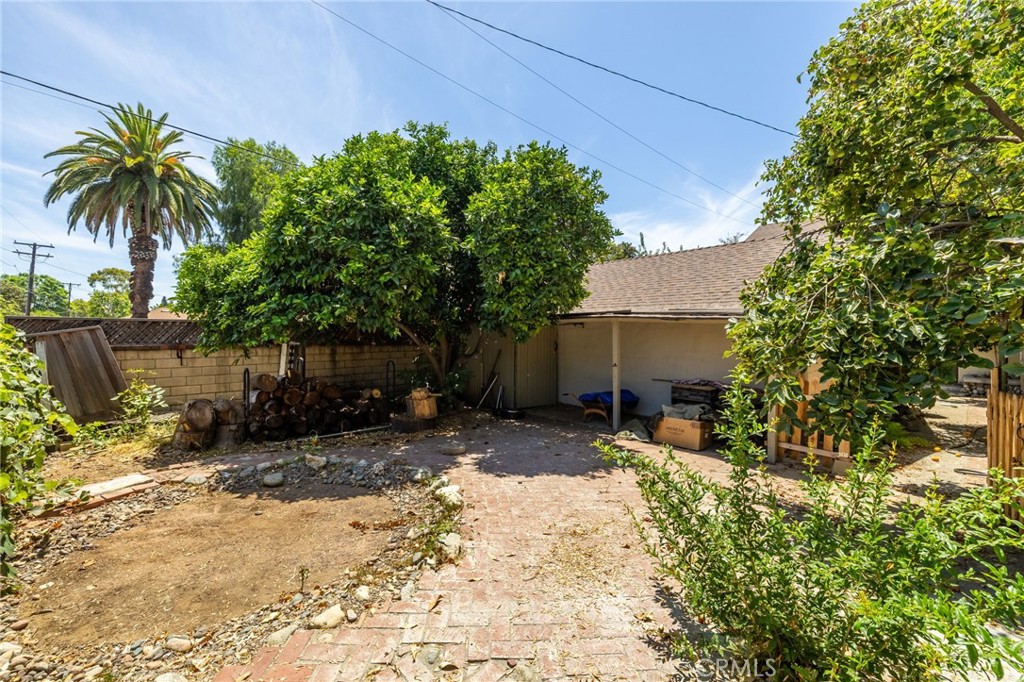 2509 I Property Photo 43