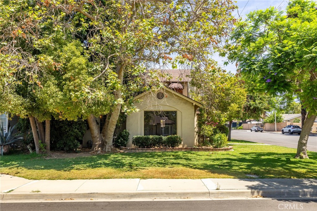 2509 I Property Photo 46