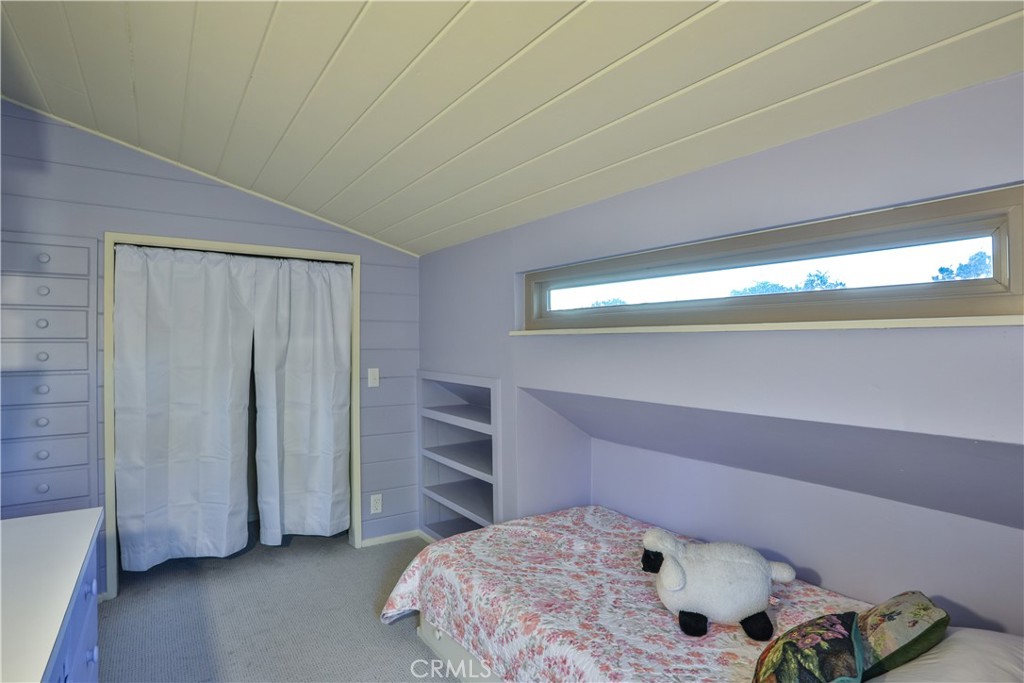 846 W 10th Street Property Photo 41