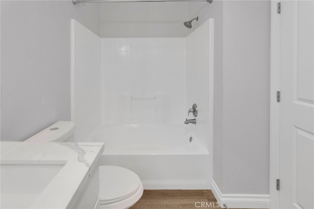 8333 Corona Avenue Property Photo 21