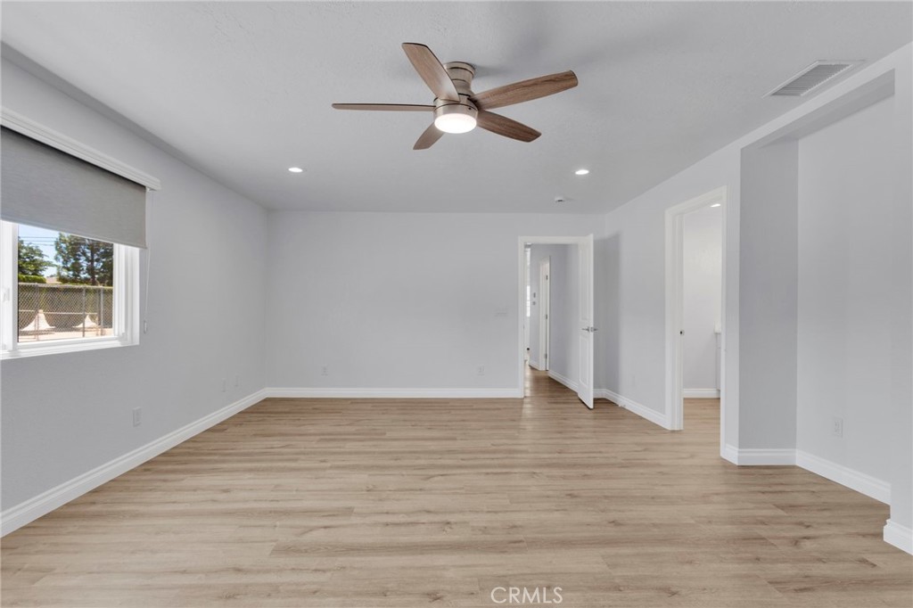 8333 Corona Avenue Property Photo 25