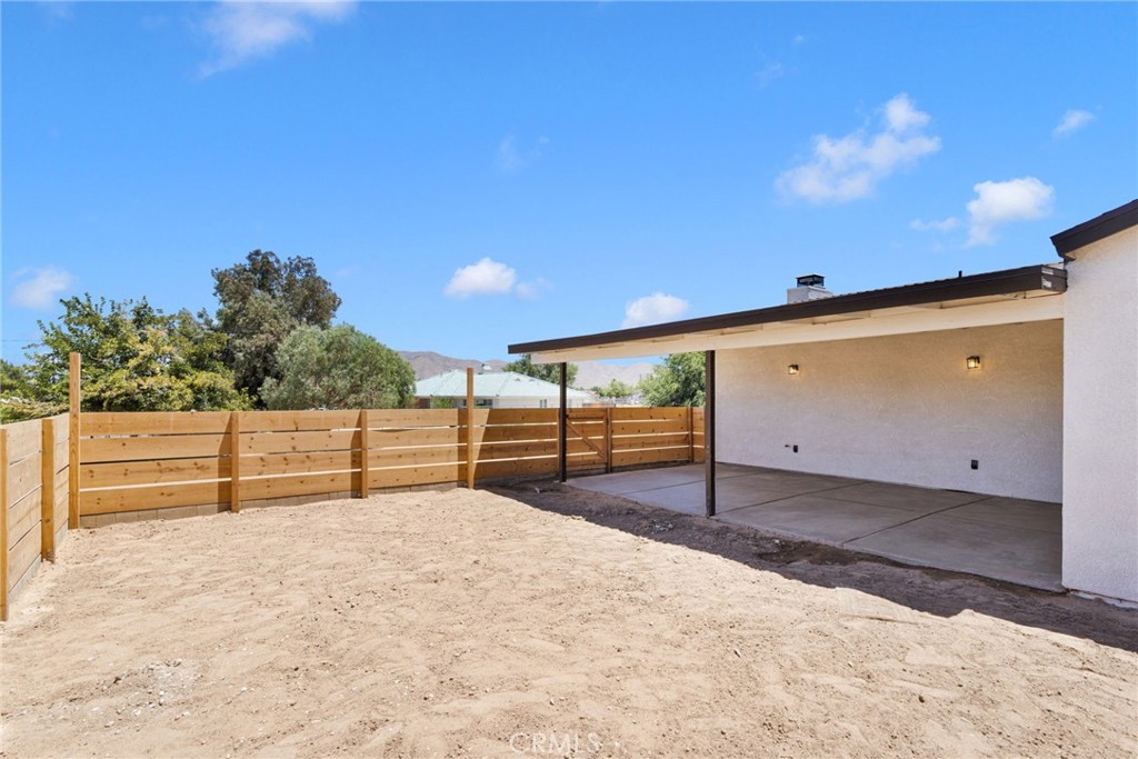 8333 Corona Avenue Property Photo 28