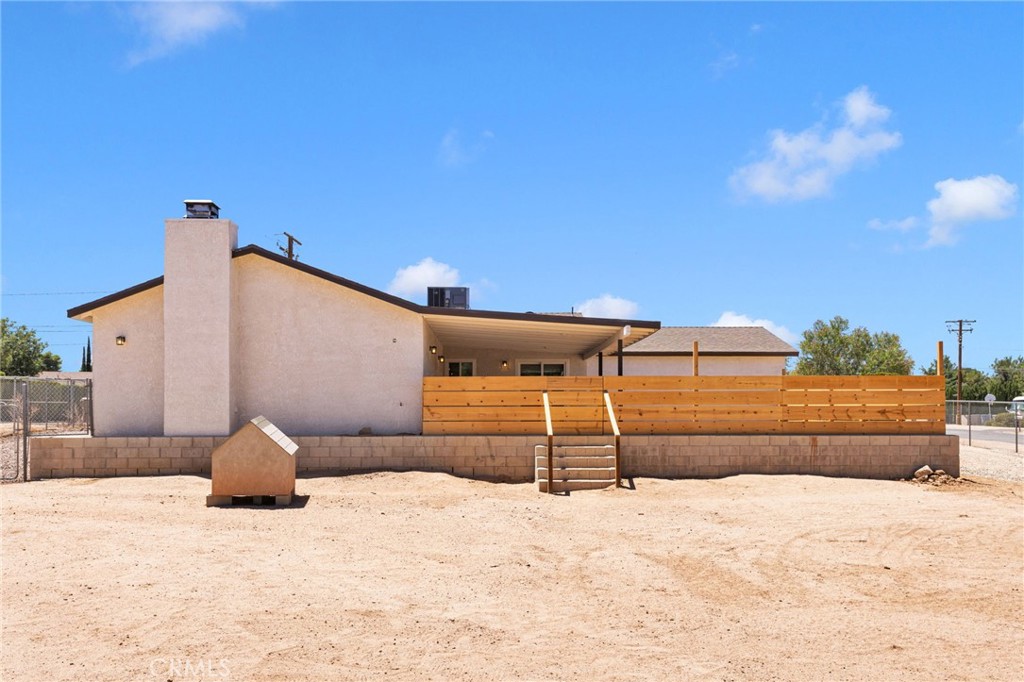8333 Corona Avenue Property Photo 34