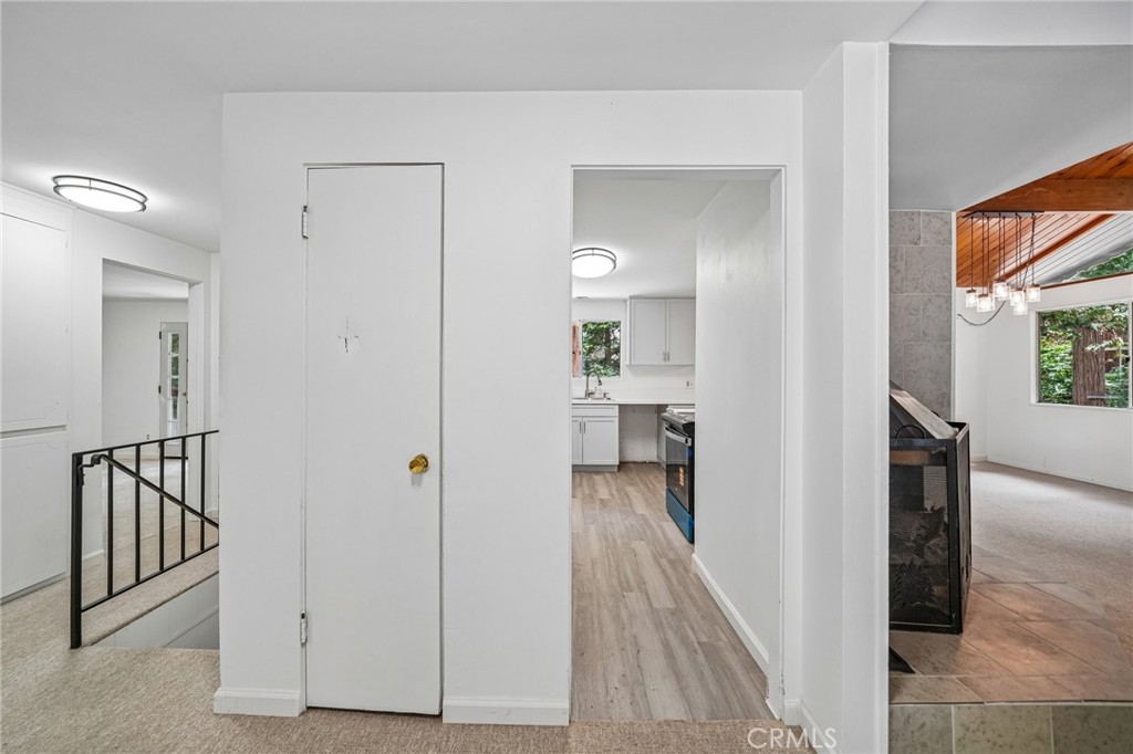 24978 Faulhorn Property Photo 7