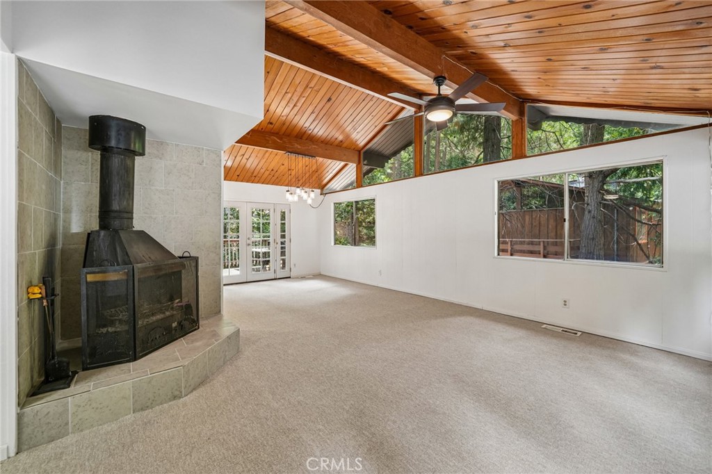 24978 Faulhorn Property Photo 8